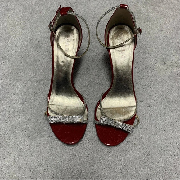 Basic editions vero cuoio red and silver open toe heels size 37 - Picture 1 of 4